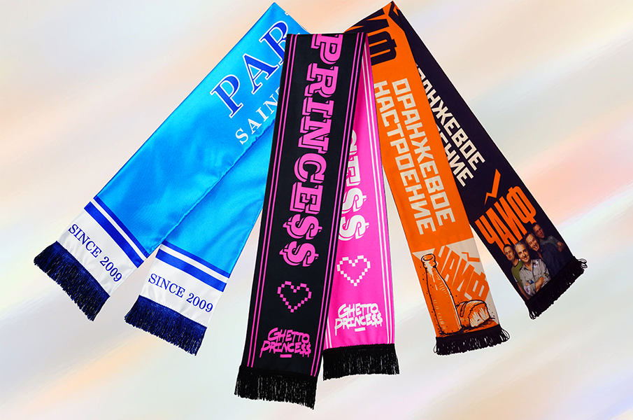 Брендированные шарфы из атласа, флиса, сатена, шармуса: с нанесением символики полноцветной сублимационной печатью.