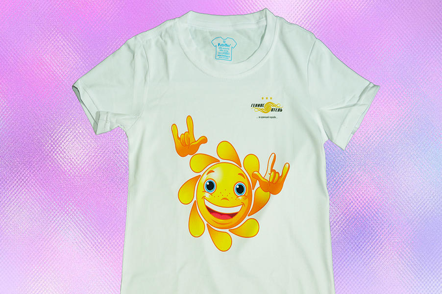 Футболка с нанесением рекламного принта.