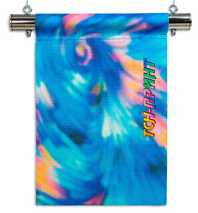 Вид подвески баннера из ткани: на стальной, никелированной трубе «Джокер», диаметром 25 мм. с
двумя ушками