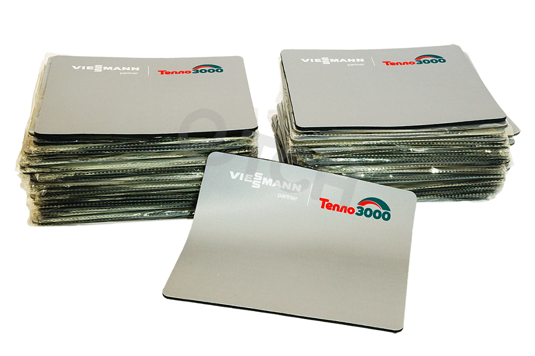 Коврик для мыши с логотипом