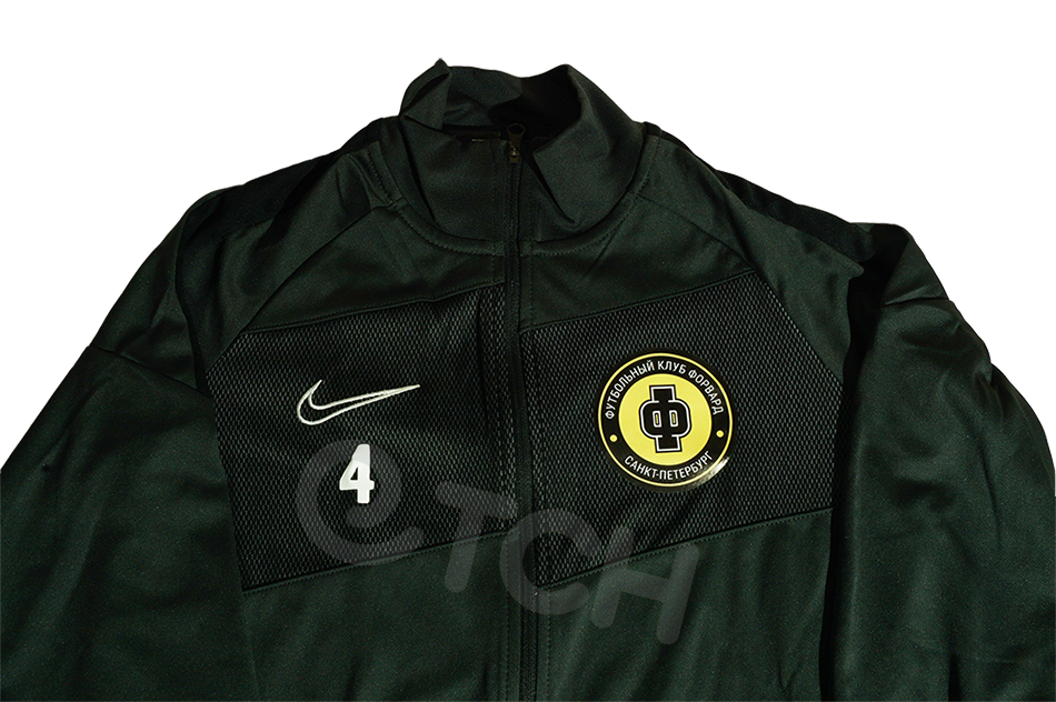 Эмблема нанесена полноцветной печатью на термоплёнке